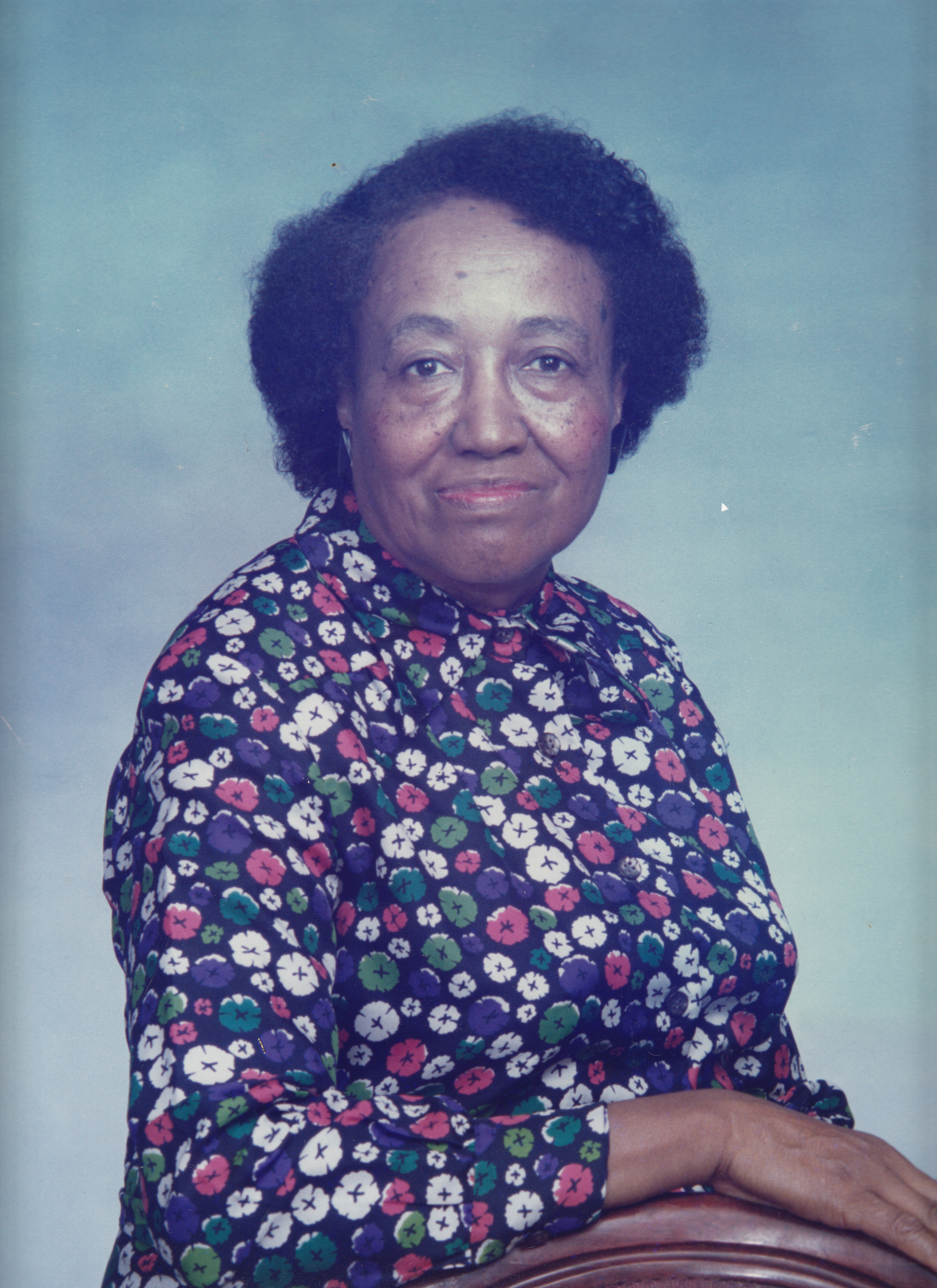 B. Lucille Griswold, 2nd owner of the Lewis Hotel &amp; renamed the business the DeLuxe Hotel, ca.late 1980s/early 1990s