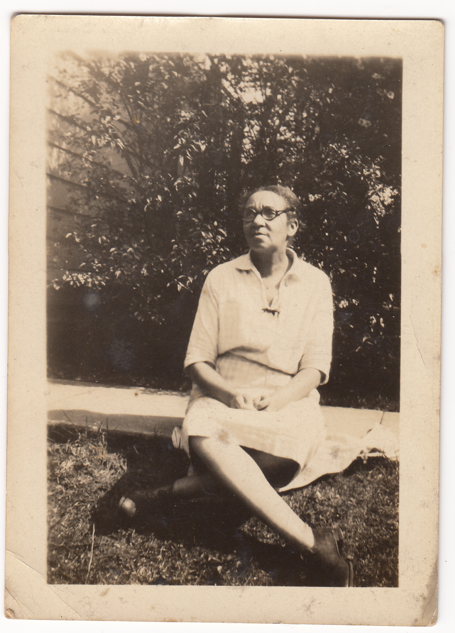 Image of Hattie Wooten Lewis, who built the Lewis Hotel, Undated