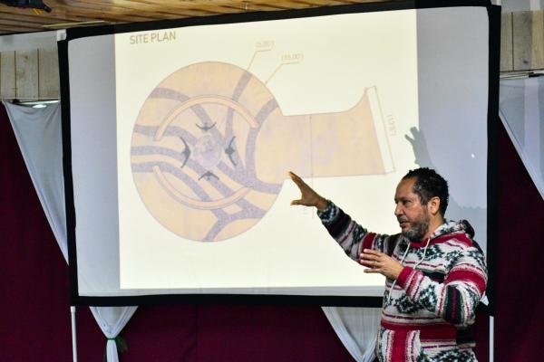 David Wilson explaining the revised art rendering.