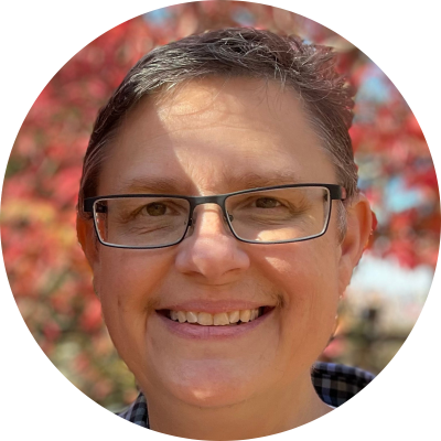 Kelly Barsdate headshot