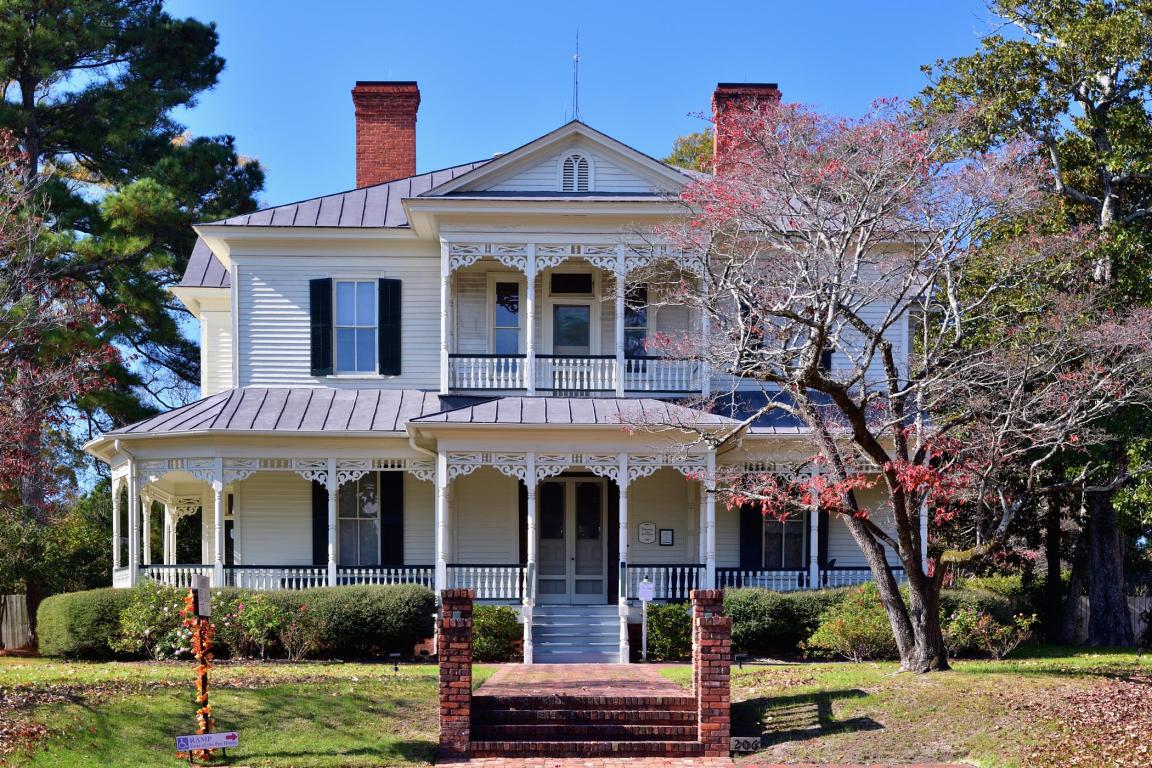 This image shows a front view of the 1897 Poe House.