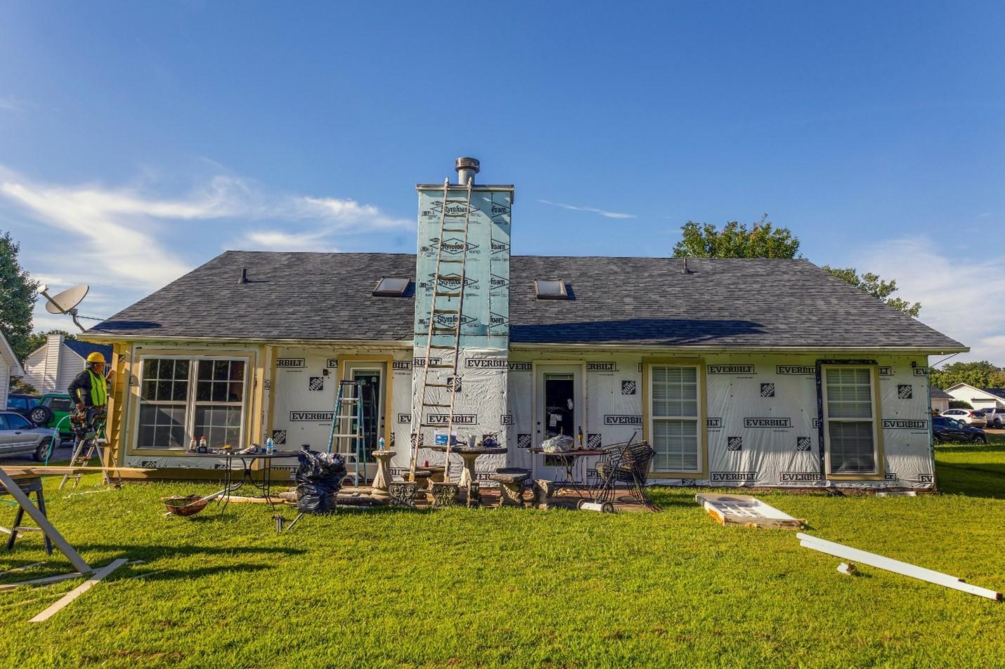 Home under reconstruction