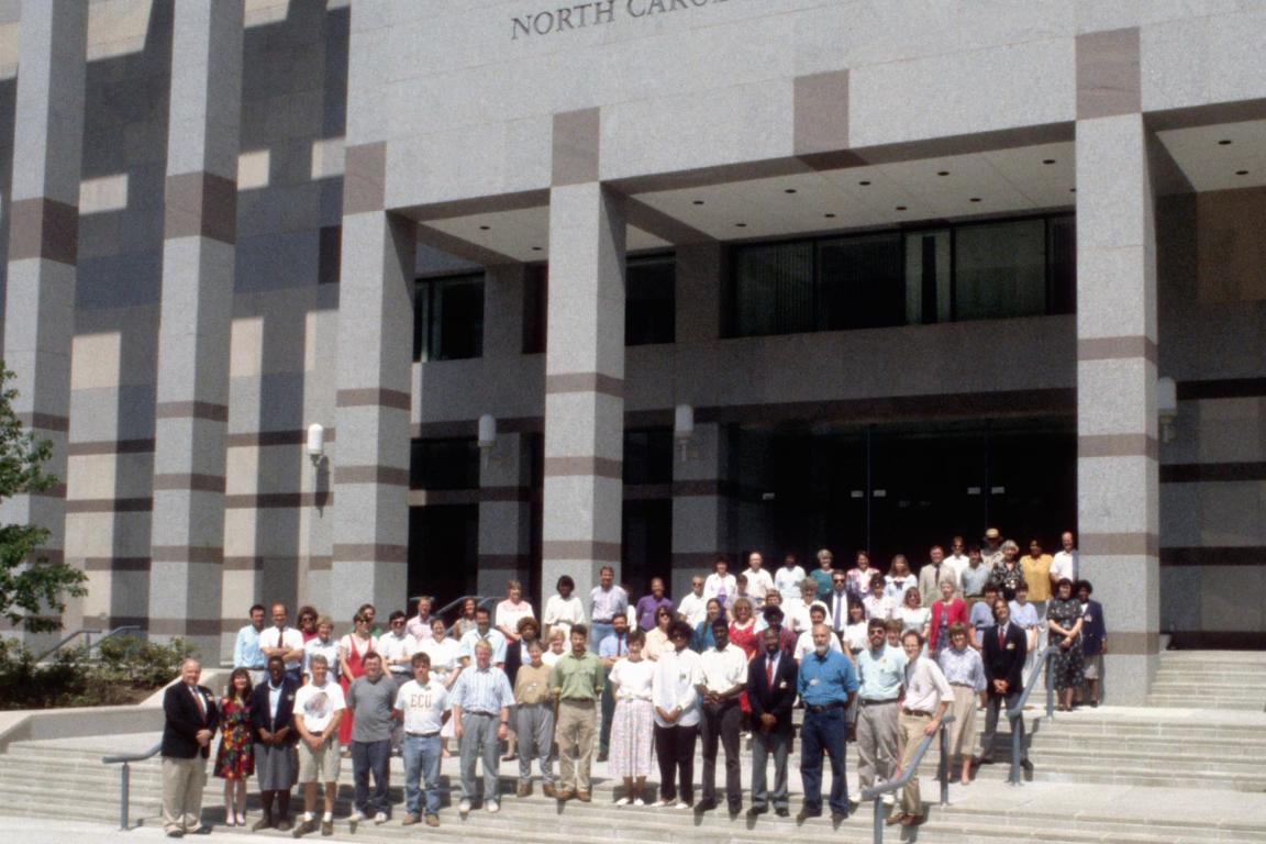 North Carolina Museum of History staff gathered on the front steps of the museum building in 1995.
