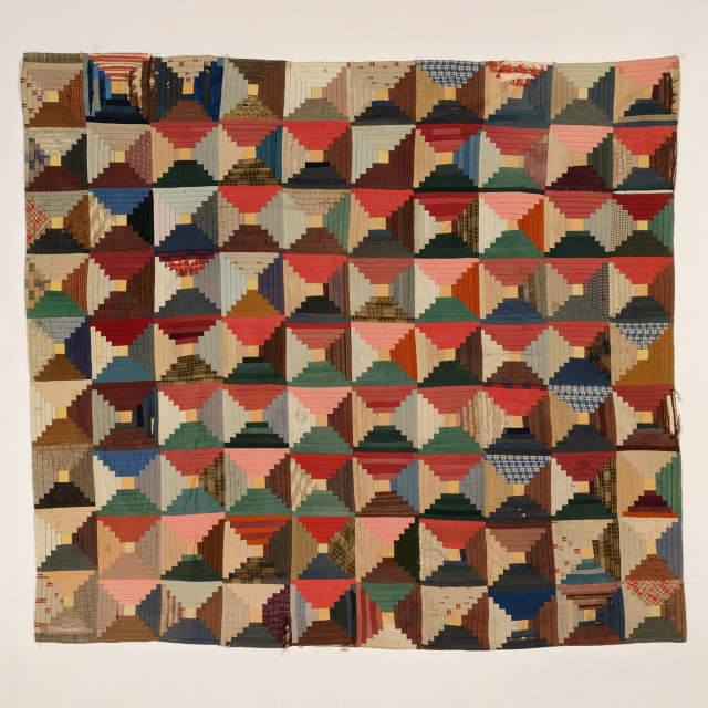 Log Cabin Quilt Image