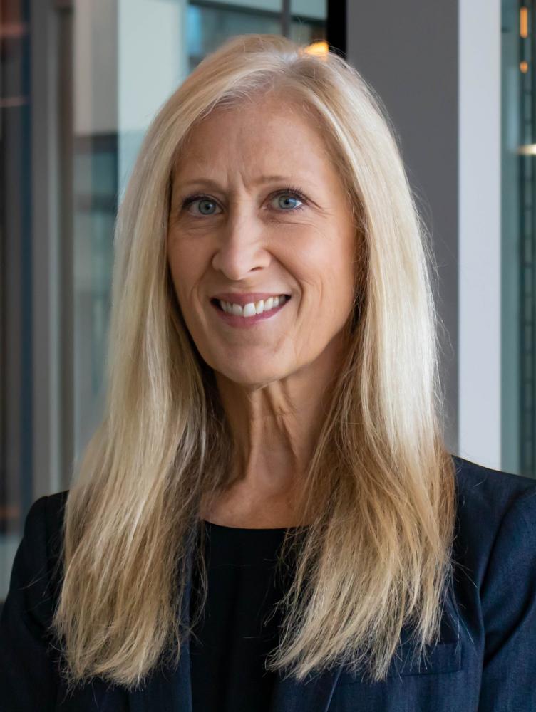 Adrienne Eikinas Executive Assistant to the Secretary