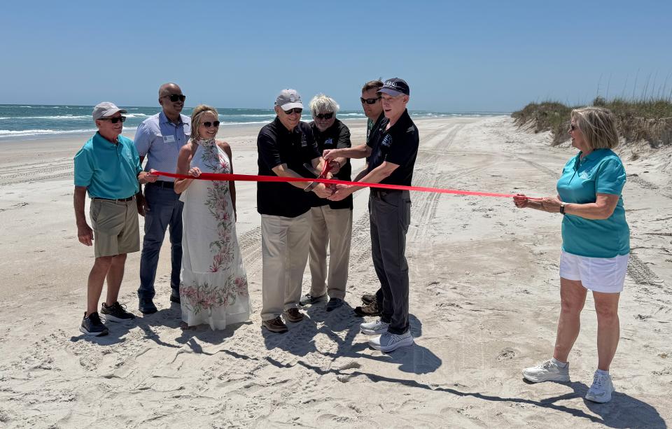 NCDEQ and Land Trust cut the ribbon on Topsail Nature Preserve