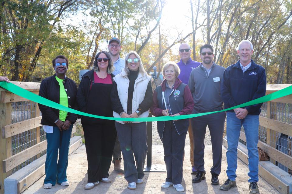 ribbon cutting