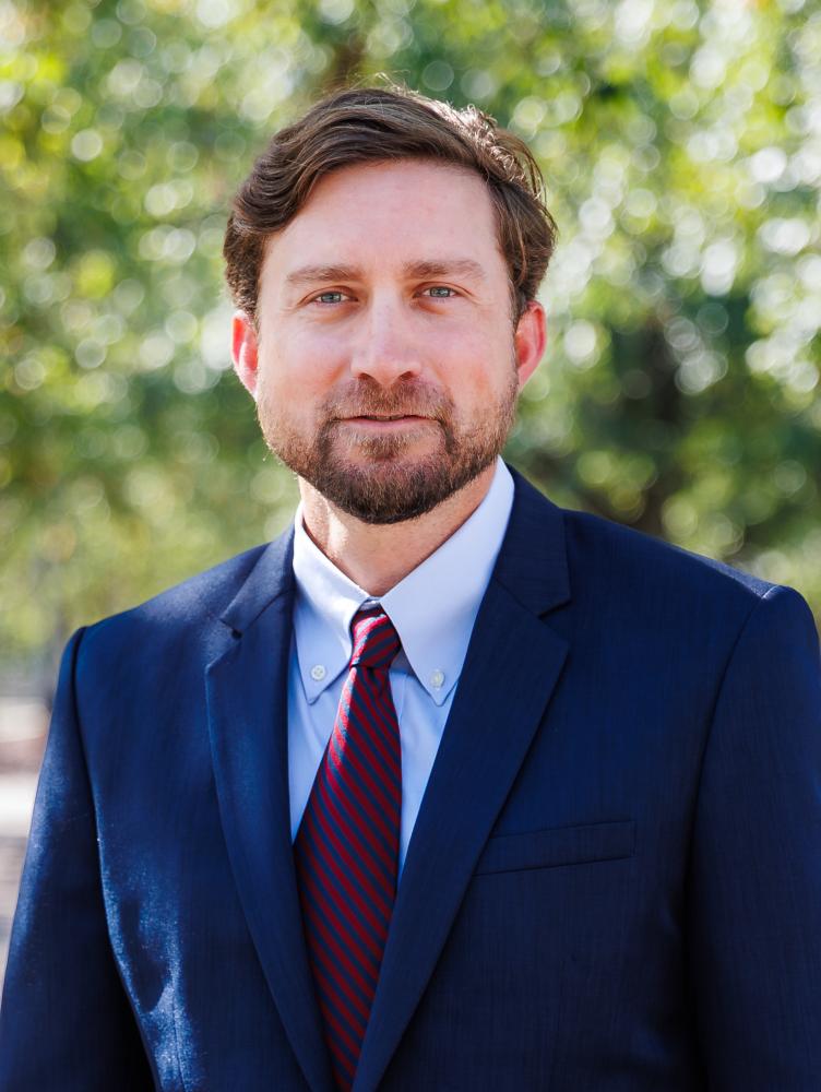 Sam Metzler Headshot