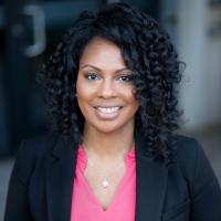 Ayana Harnett Headshot