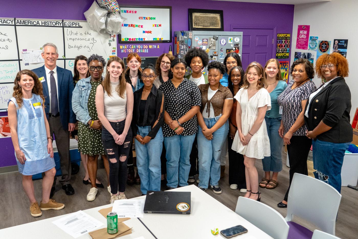 Former DNCR Secretary Reid Wilson visits Rockingham Early College High School history club.