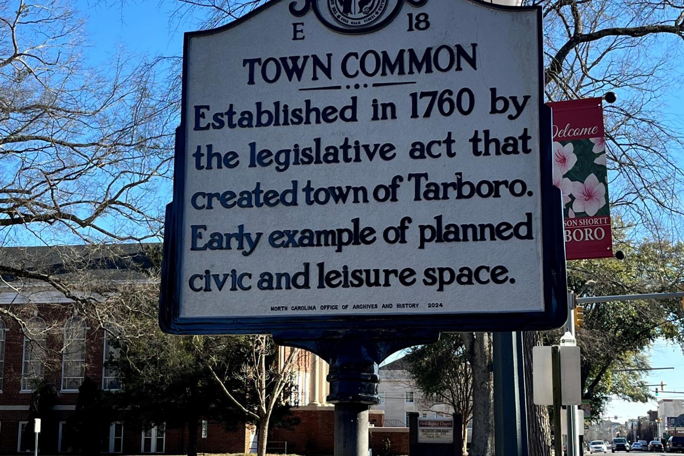 E-18 Town Common historical marker