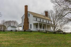 House in the Horseshoe