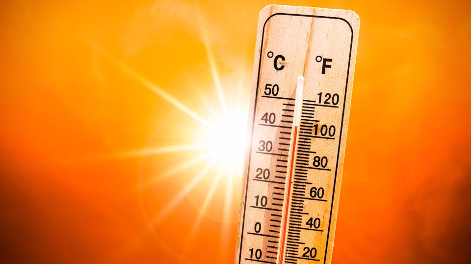 A thermometer held in front of the sun reads more than 100 degrees.