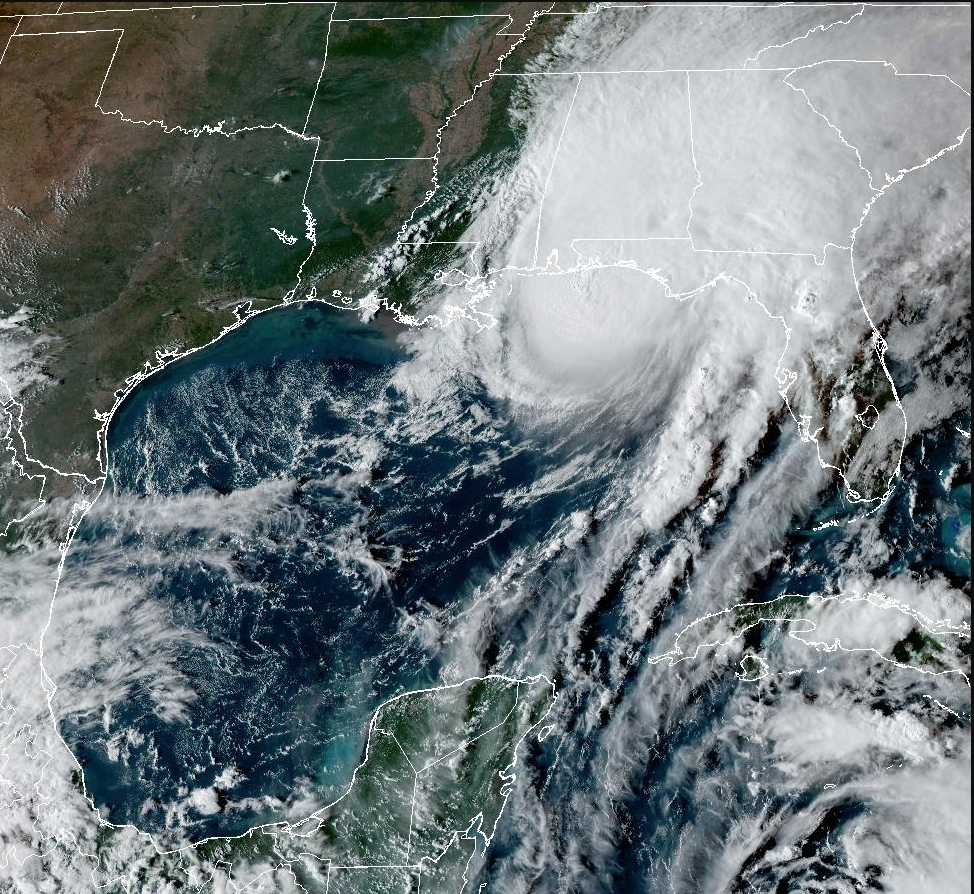 GeoColor satellite screenshot of Hurricane Isaias in Atlantic Ocean