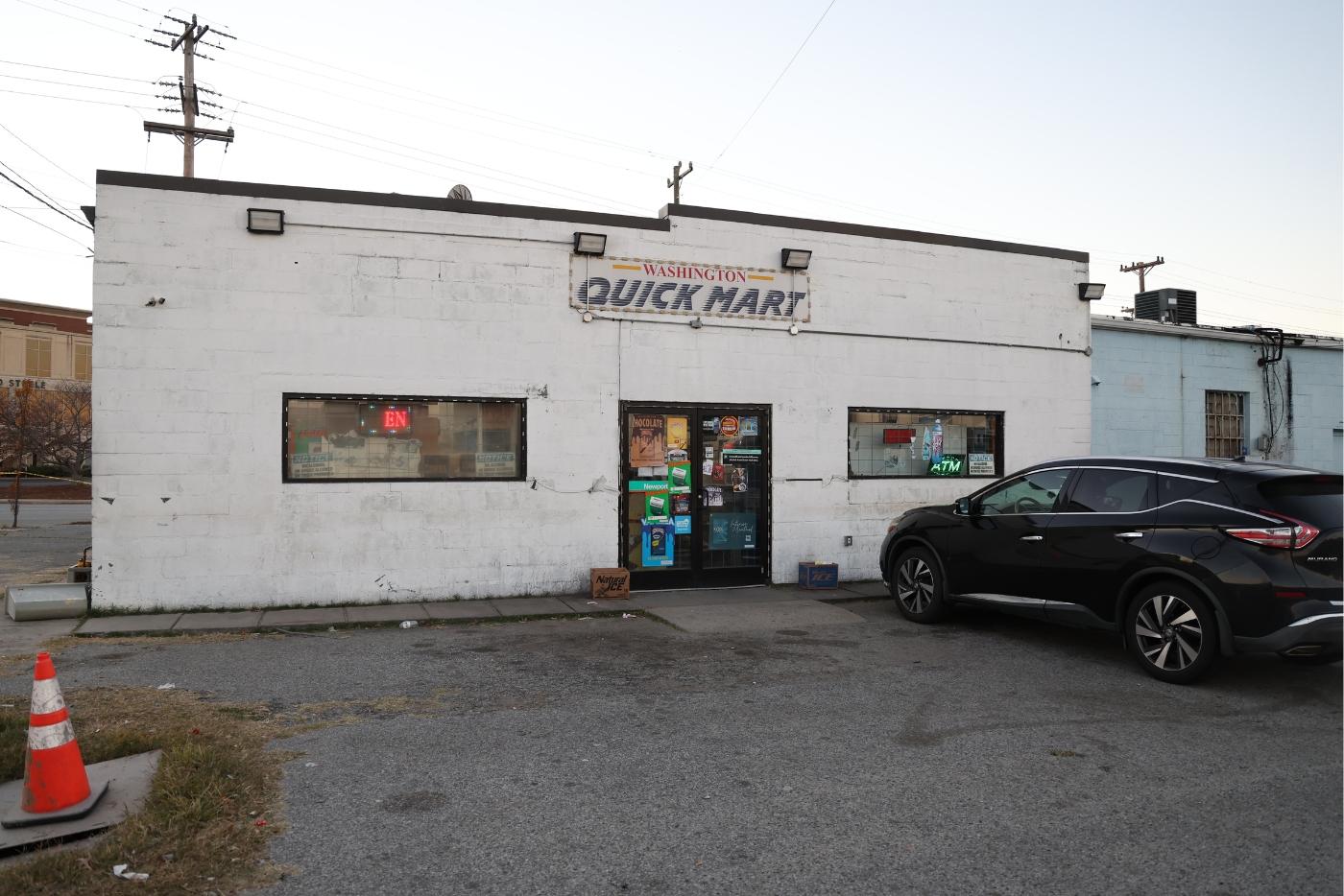 Photo of white convivence store