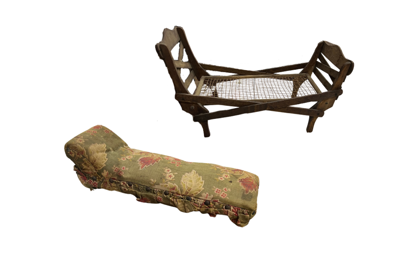 Two doll couches