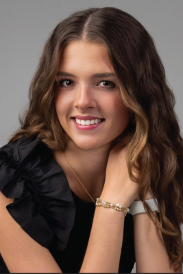 Madison Dempster Headshot