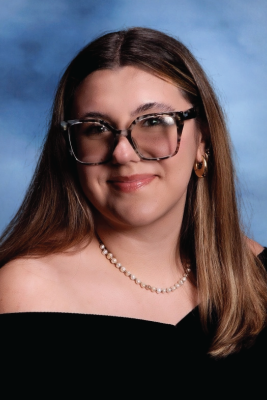 Victoria Higdon Headshot