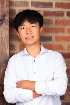 Yu-Hsiang Hung Headshot