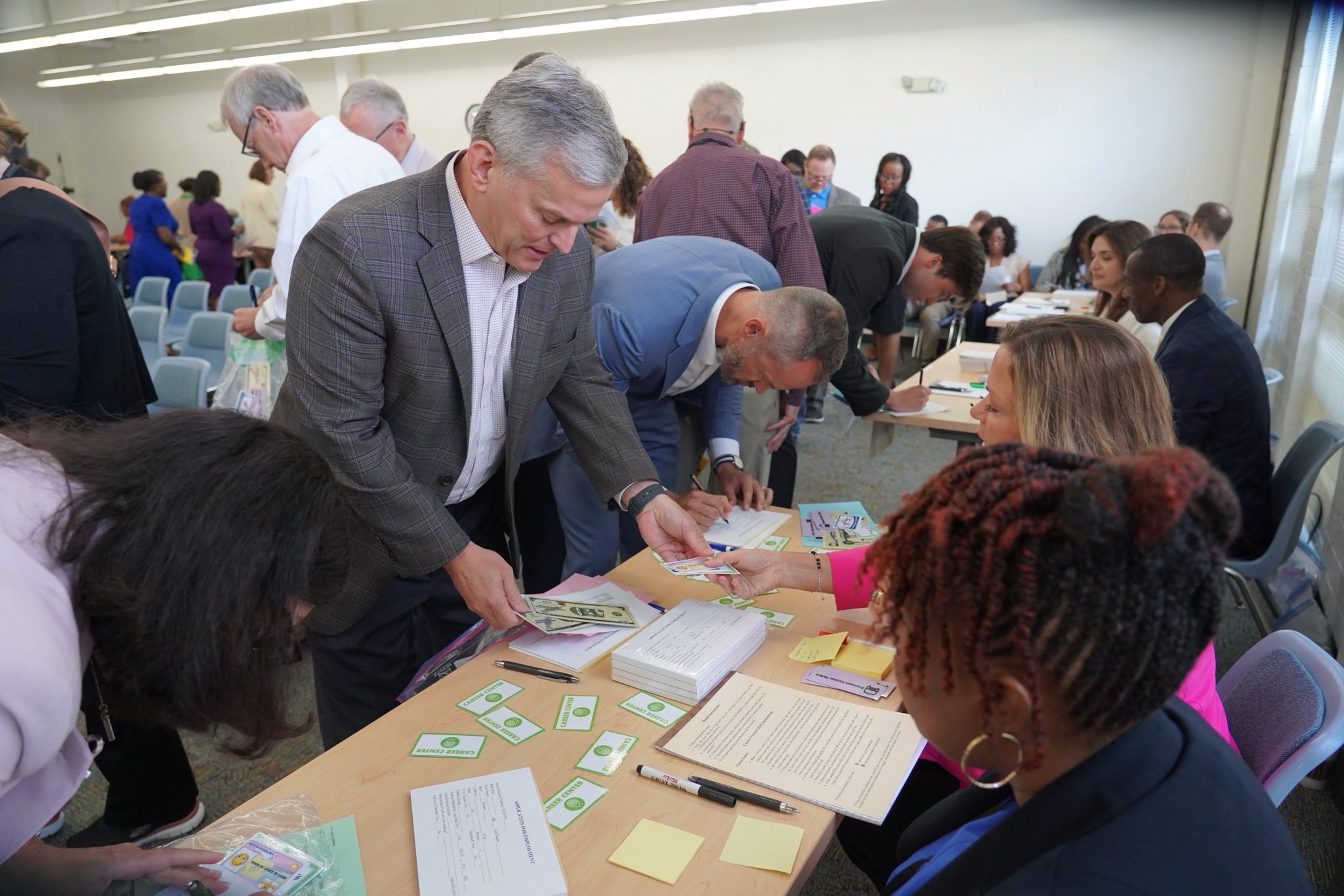 Governor and First Lady Stein, Cabinet Members Participate in Reentry Simulation