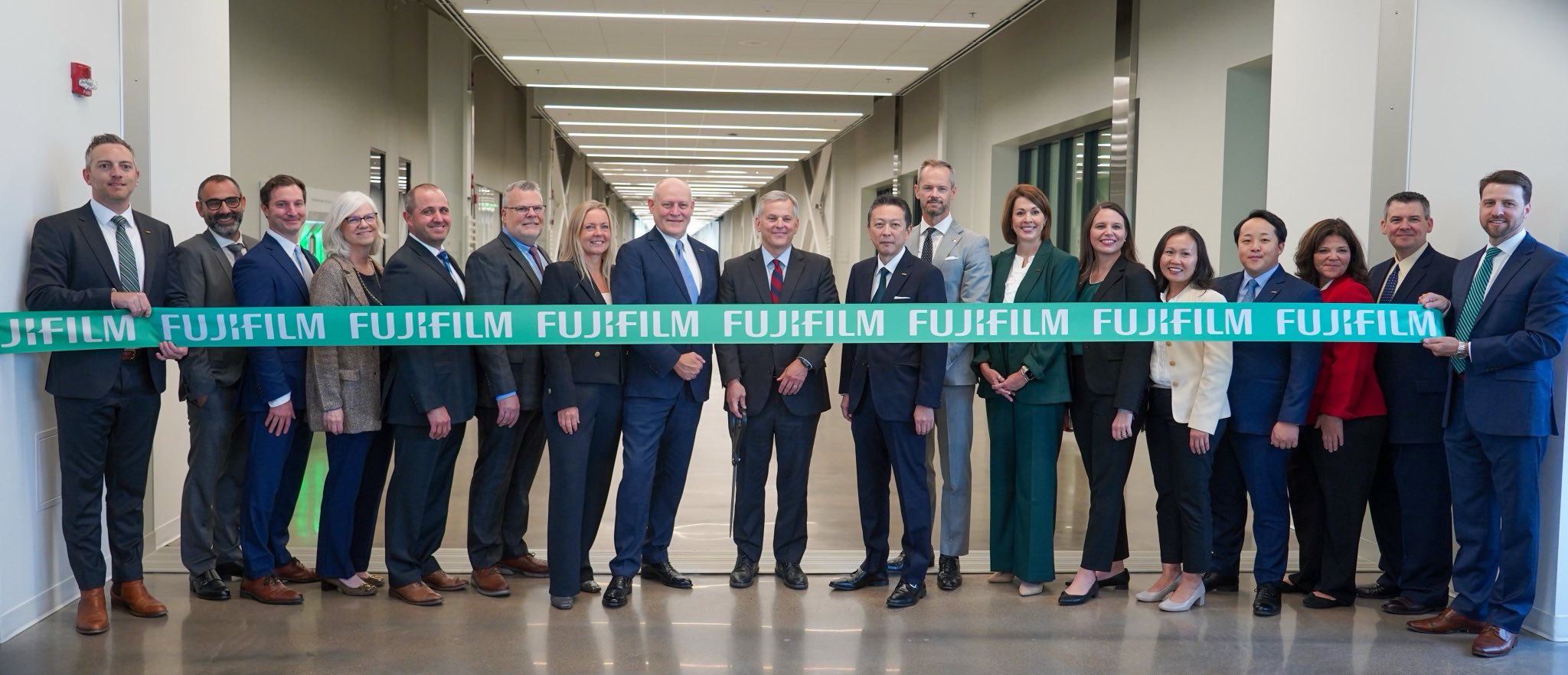 Governor Stein Spotlights North Carolina’s Leadership in Biotech Industry at Fujifilm Biotechnologies Ribbon-Cutting Ceremony