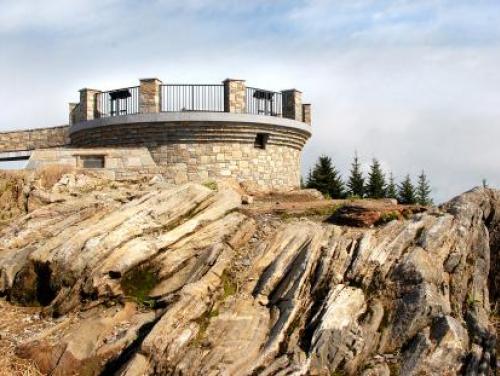 The observation deck at Mount Mitchell State Park