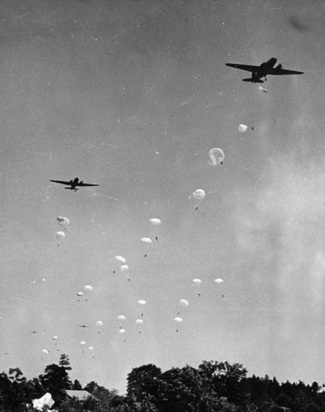 Paratroopers practice at Laruinburg-Maxton Army Air Base during World War II. Image from the N.C. Museum of History.