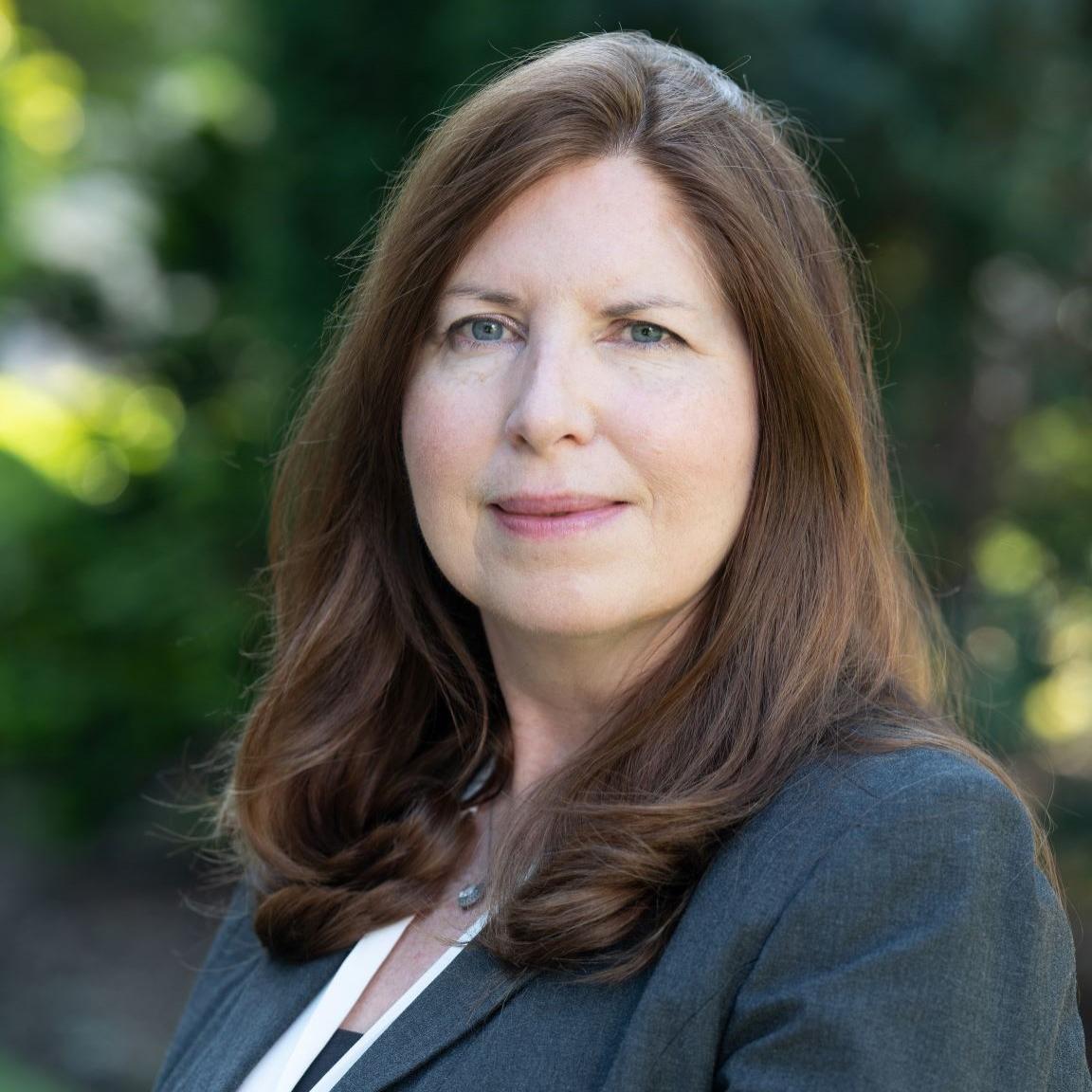 Carol Malony headshot