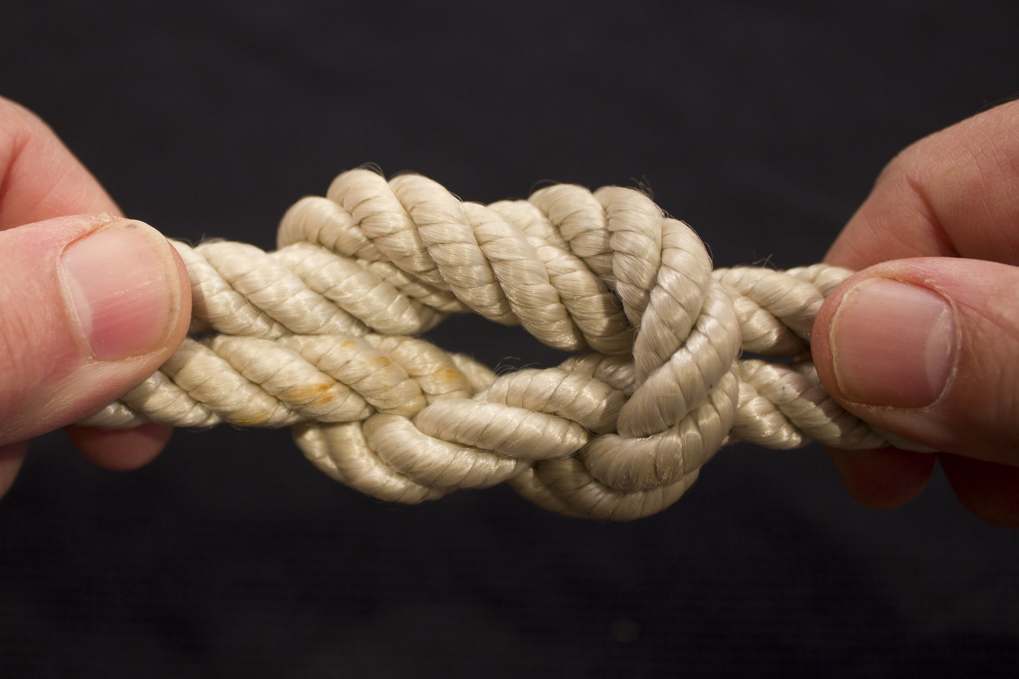 Did You Know Knot Tying is a Critical Skill in Sailing?