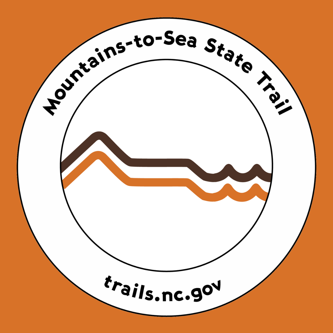 Mountains to Sea State Trail blaze with lines turning from mountains to a sea