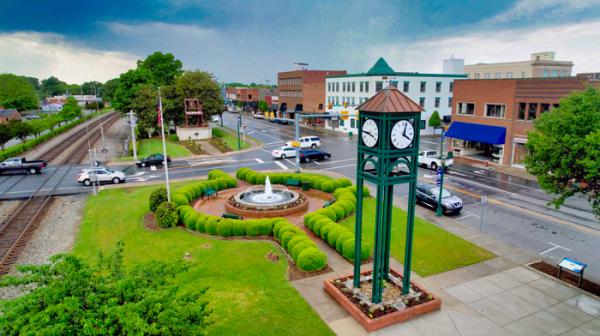 North Carolina Town 07